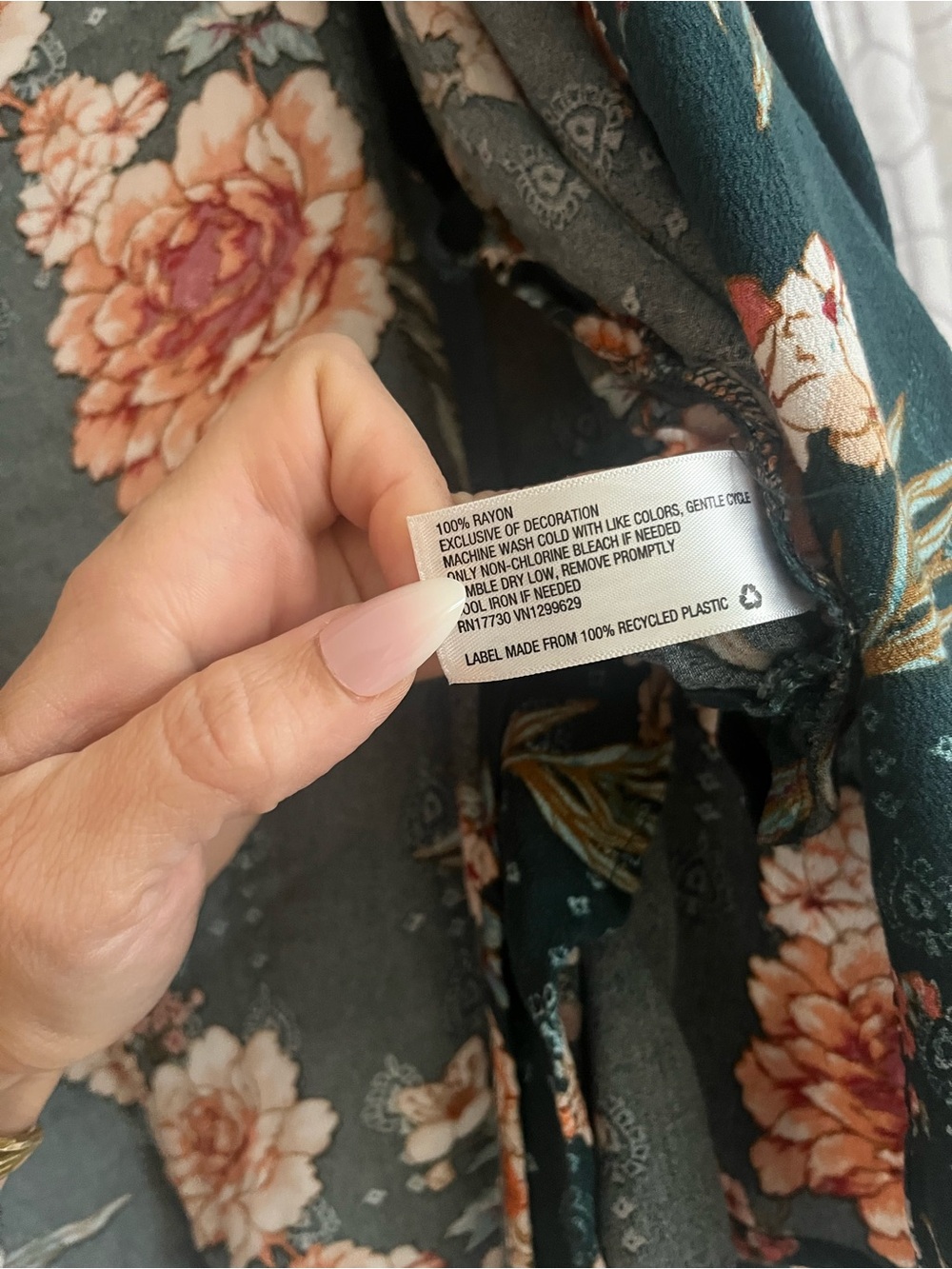 Knox Rose Floral Kimono Cardigan in Teal and Peach - Picture 4 of 5